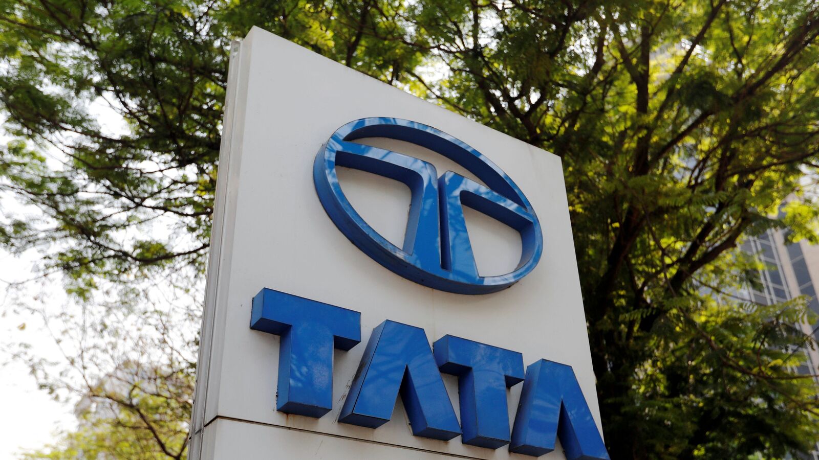 TATA-MOTORS-RESULTS-0_1707197794993_1761102006892.JPG