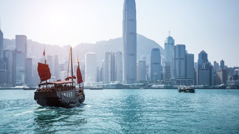 107284771-1691691417880-gettyimages-957832072-hongkong-victoria-harbour.jpeg