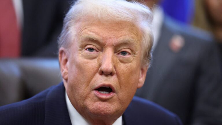 108223895-17628084902025-11-10t205657z_338028802_rc2wthazruuw_rtrmadp_0_usa-trump.jpeg