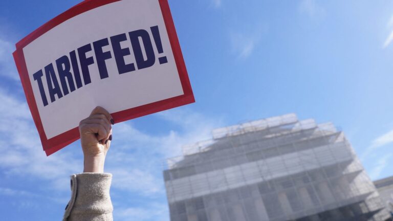 108221803-17623592662025-11-05t161144z_1930611427_rc2gqhae6duj_rtrmadp_0_usa-trump-tariffs.jpeg