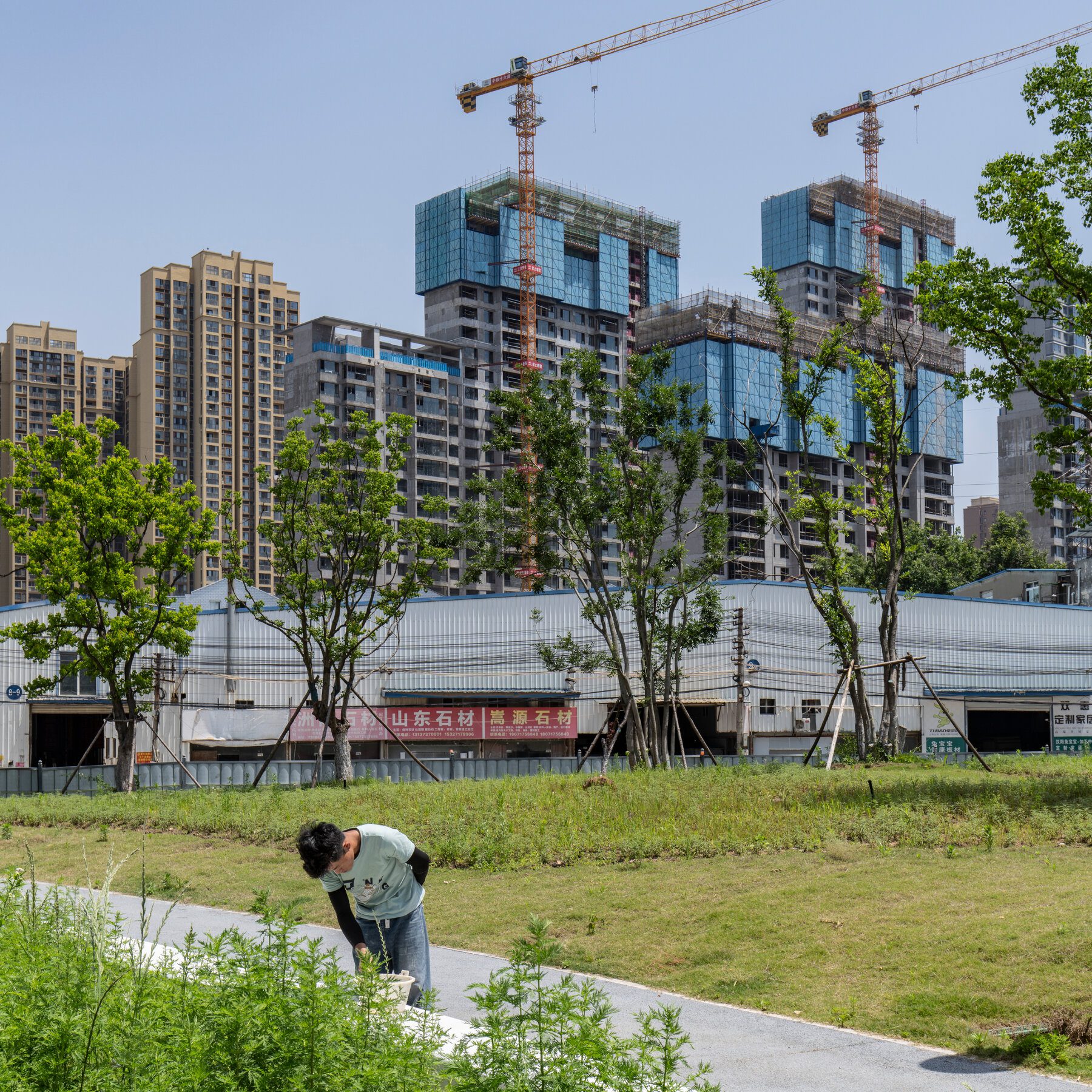 China Real Estate Crash Weighs, Exports Lift 5% Growth 2026