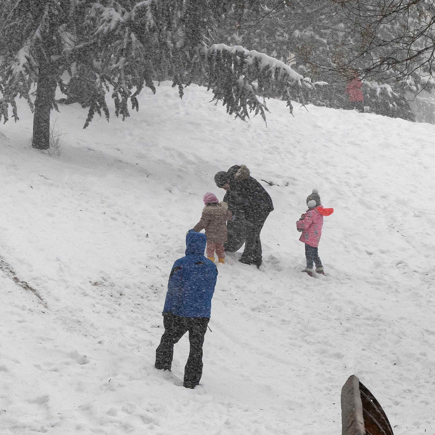 26theheadlines-snow-01-qcwk-mediumSquareAt3X-v2