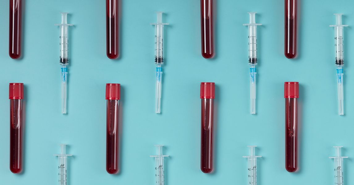 Blood20Feud20Oura20Whoop_Blood20vials20and20needles_SOURCE20Freepik.jpg