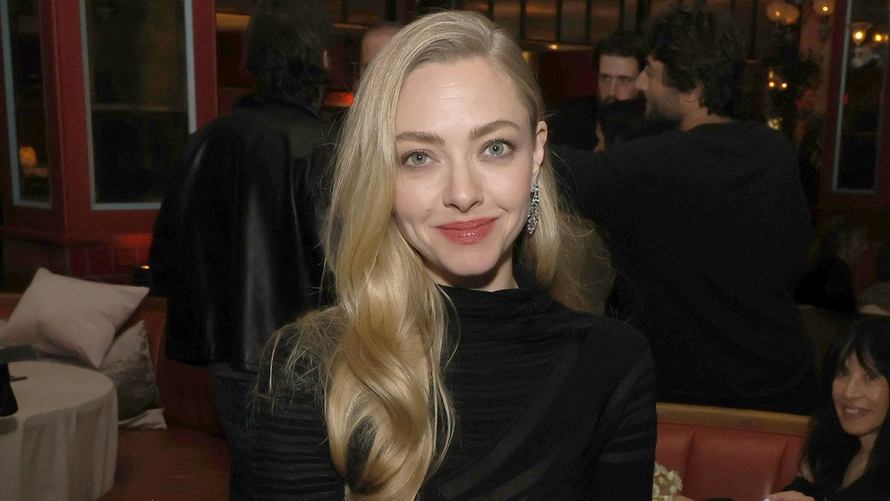 amanda-seyfried-after-party.jpg