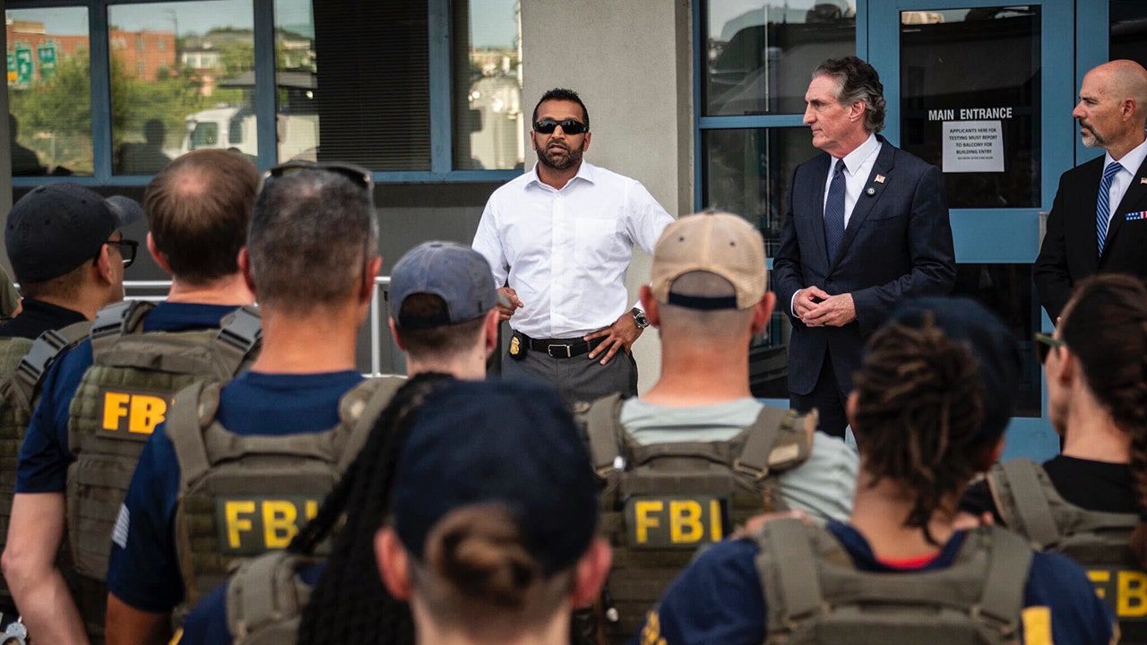 kash-patel-dc-crackdown-fbi_02.jpg