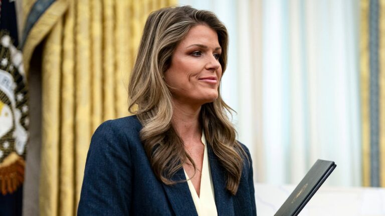 lindsey-halligan-attorney-1