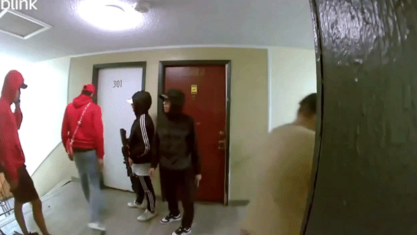 migrant-gang-aurora-apartment-gif.gif