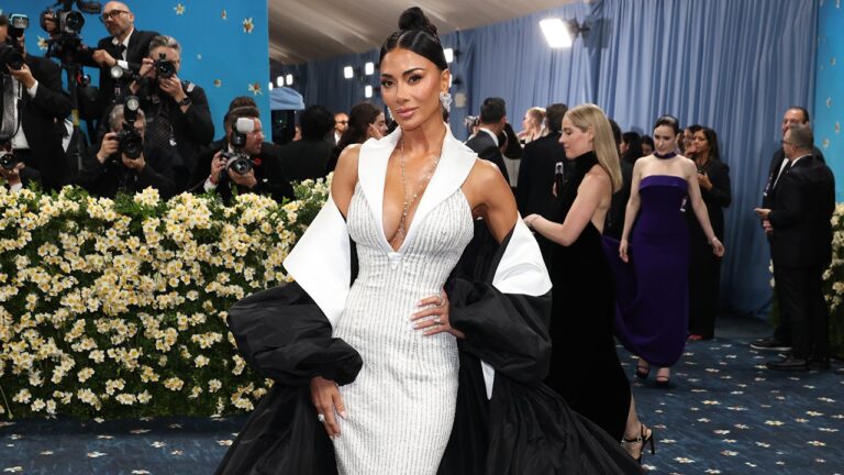 nicole-scherzinger-thumb-gala.jpg