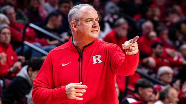 steve-pikiell-rutgers-scarlet-knights.jpg