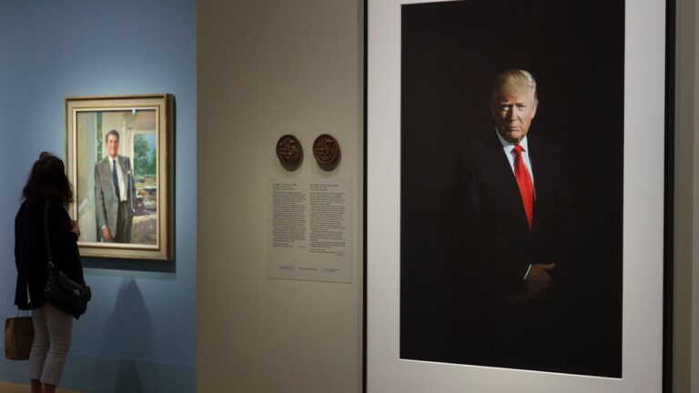 trump-portrait-presidential-smithsonian.jpg