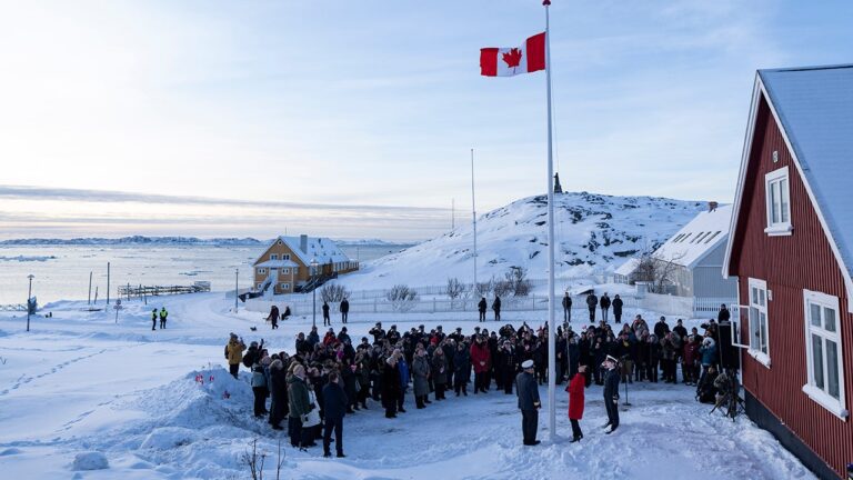 canadian-flag-raised-in-greenland.jpg