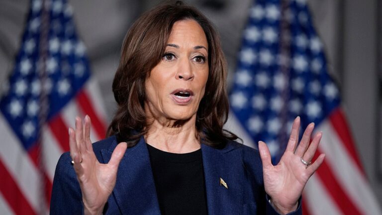 ea82101b-kamala-harris2.jpg