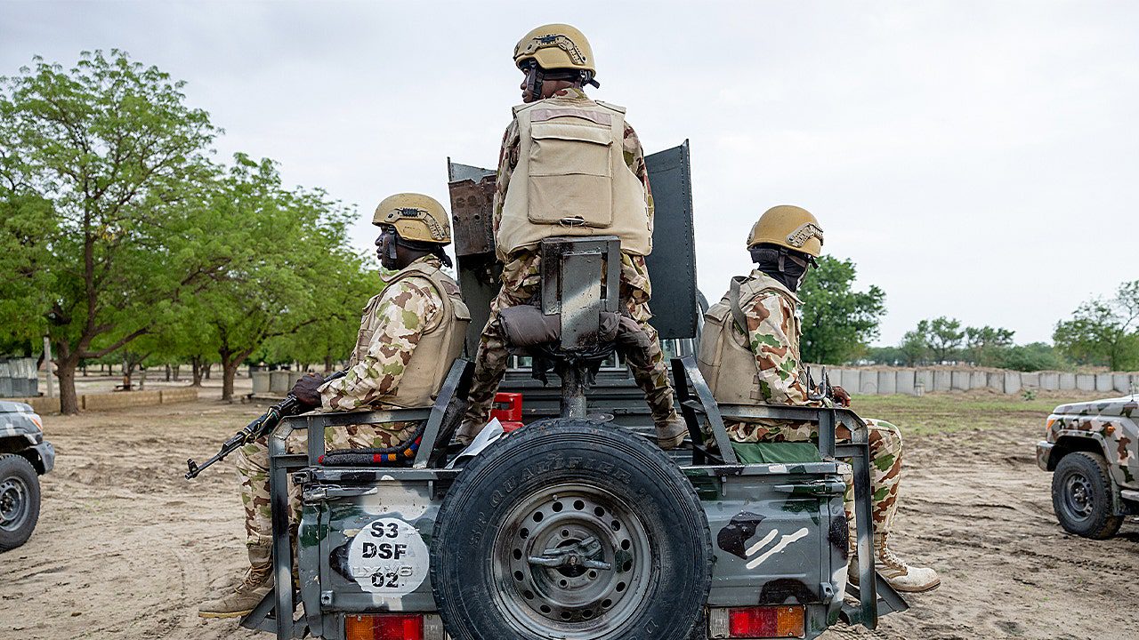 nigeria-troops-terrorism.jpg