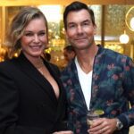 rebecca-romijn-jerry-oconnell-flowers.jpg
