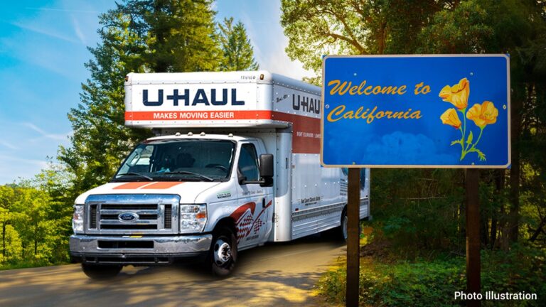 u-haul-leaving-california-3.jpg