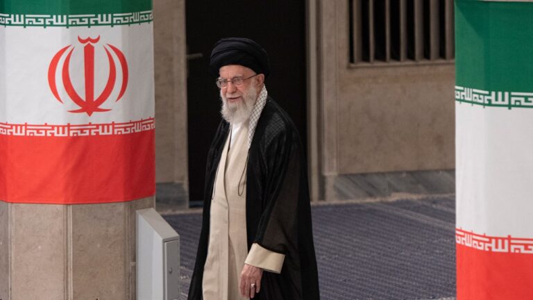 al-khamenei-iran.jpg