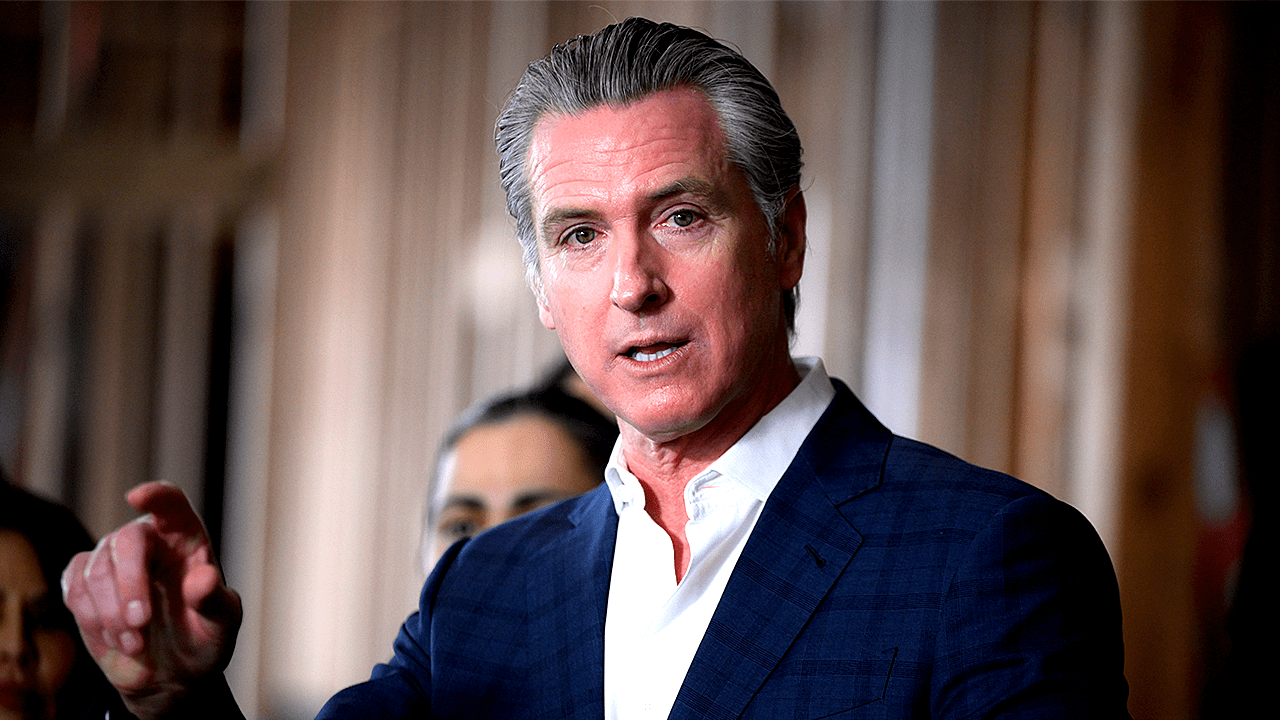 gavin-newsom-pointing-finger.png