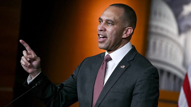 hakeem-jeffries-march-2026.jpg