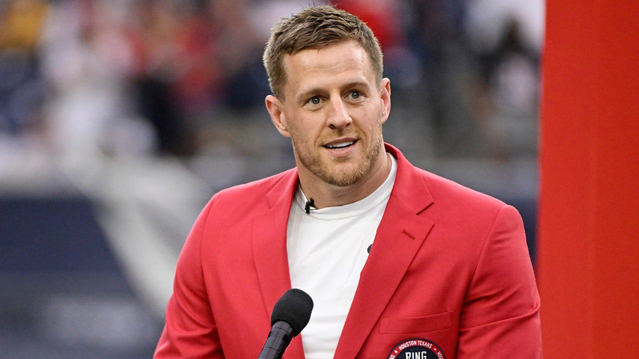 jj-watt-houston-texans-tipping-debate.jpg