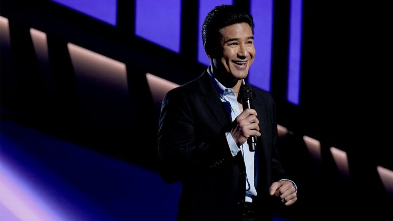 mario-lopez-upfronts.jpg