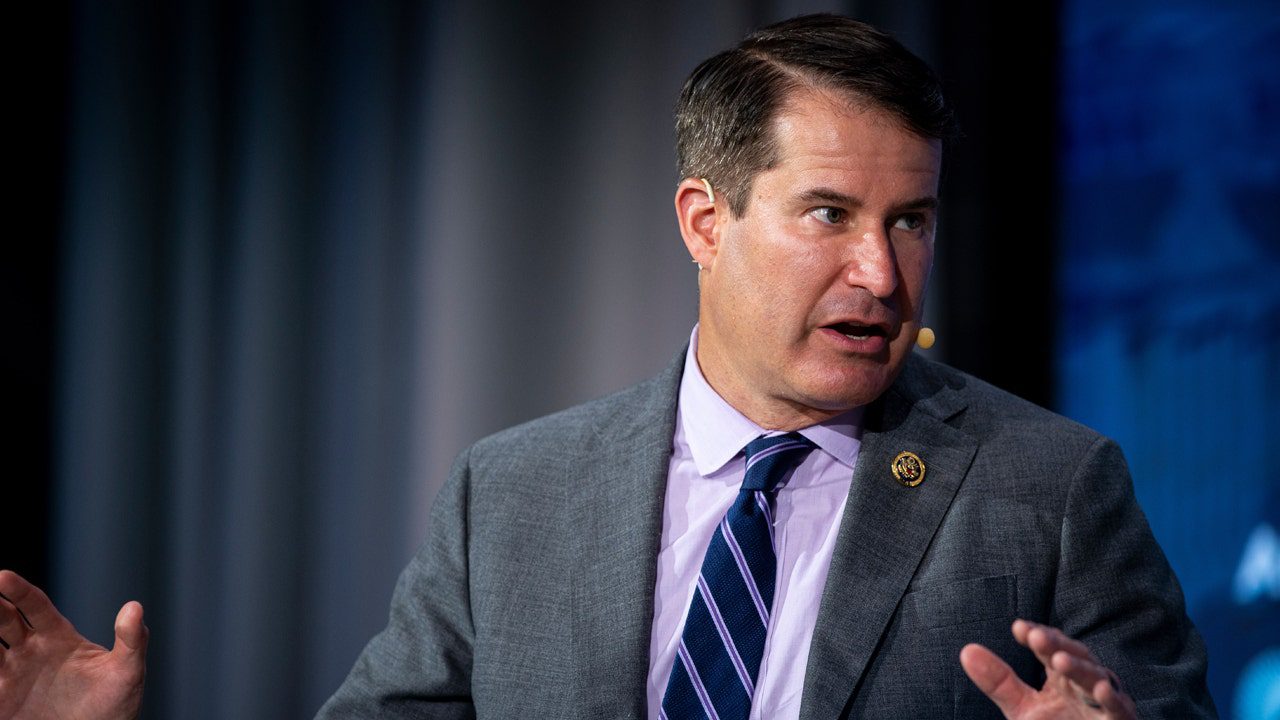 seth-moulton-defends-comparing-ice-to-nazis.jpg
