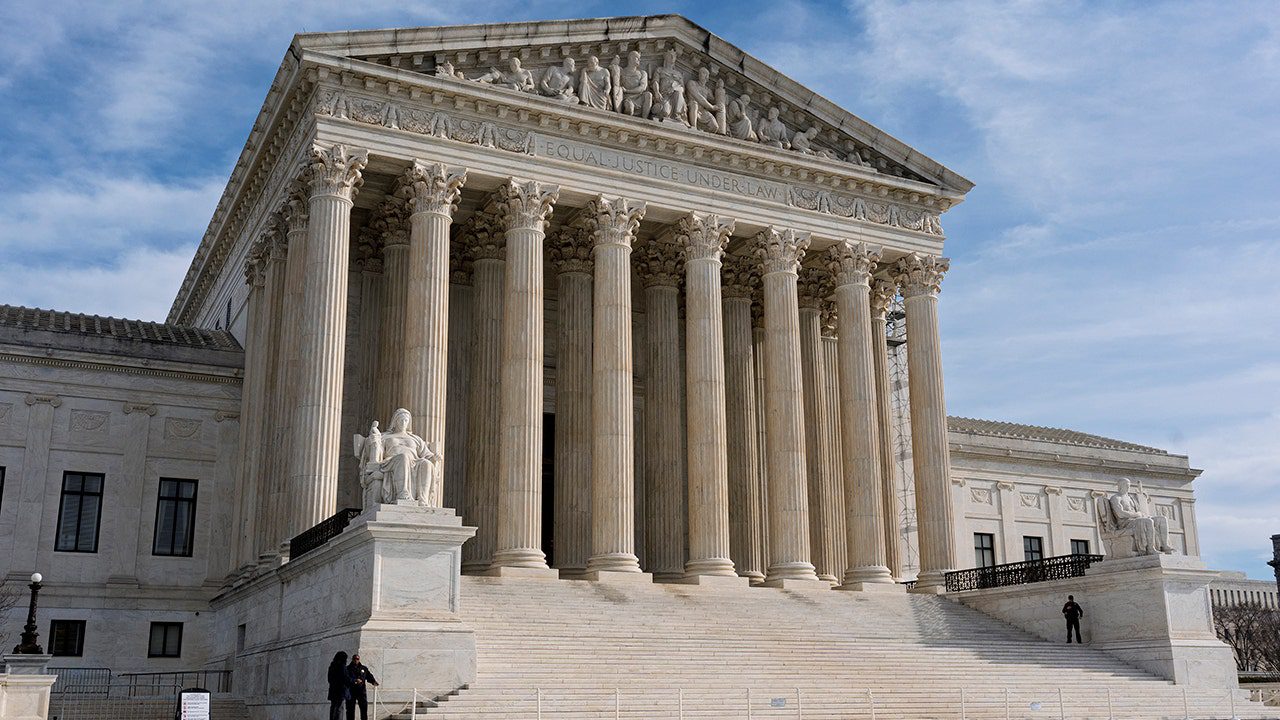 supreme-court-exterior.jpg