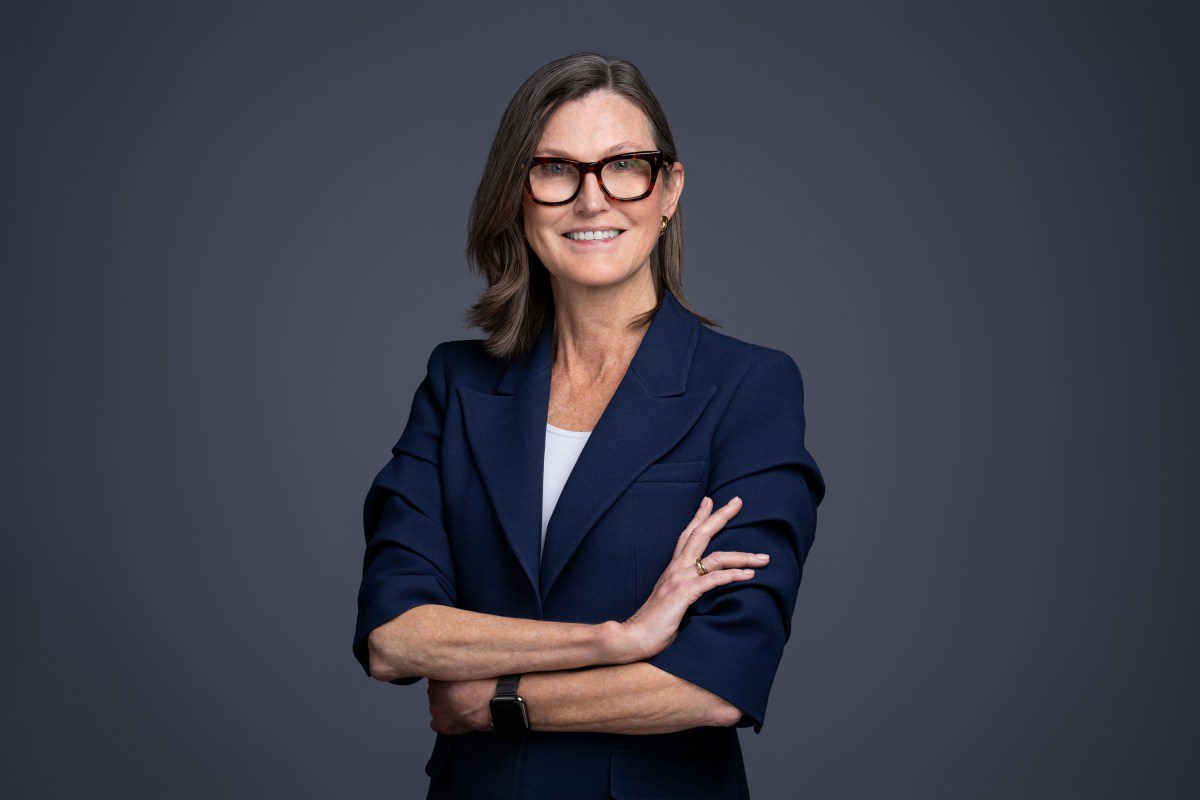 ARK-Invest_Headshots_Cathie-Wood.jpg