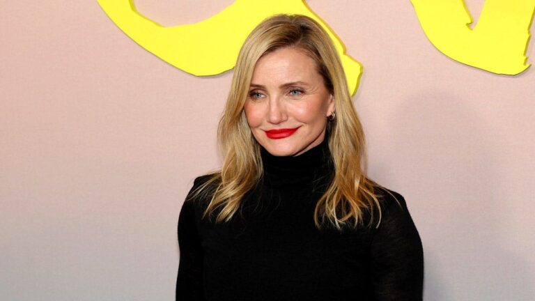 Cameron-Diaz-red-lipstick.jpeg
