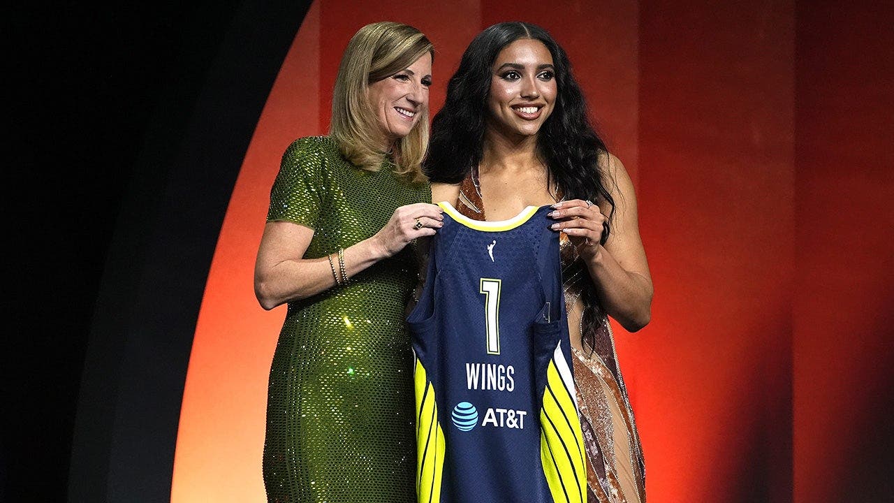 azzi-fudd-wnba-draft-dallas-wings-fox-news-001.jpeg