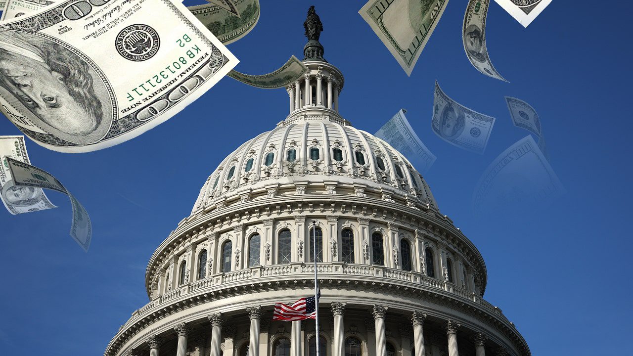 congress-spending-shutdown-money-budget.jpg