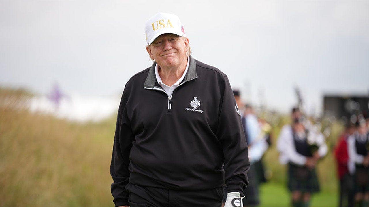 donald-trump-golf.jpeg