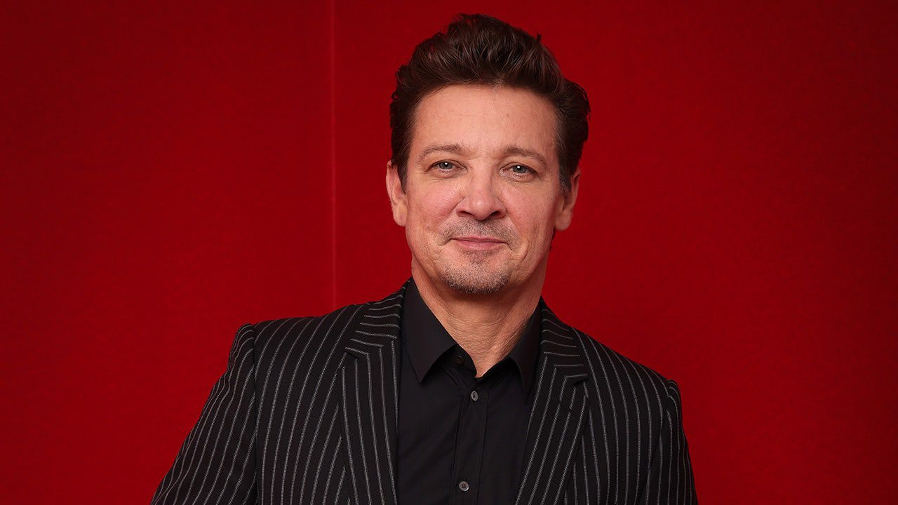 jeremy-renner.jpg