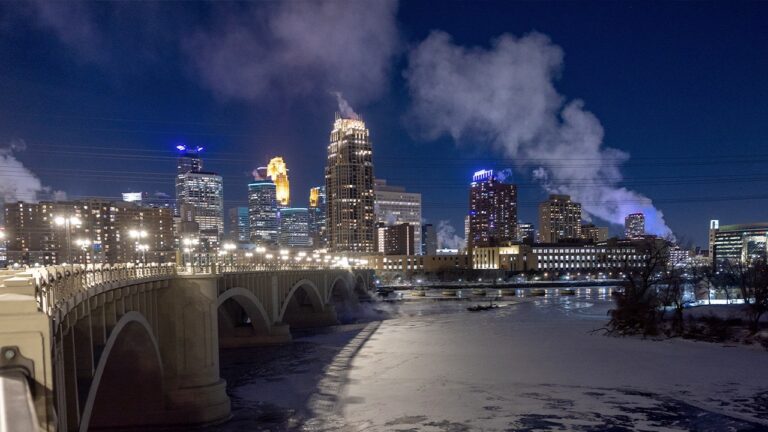 minneapolis-city-skyline-1.jpg
