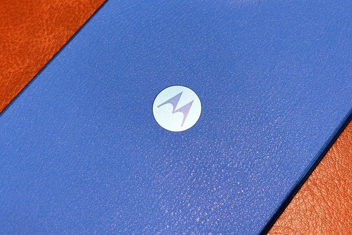 motorola-batwing-logo-jagmeet-singh-techcrunch.jpg