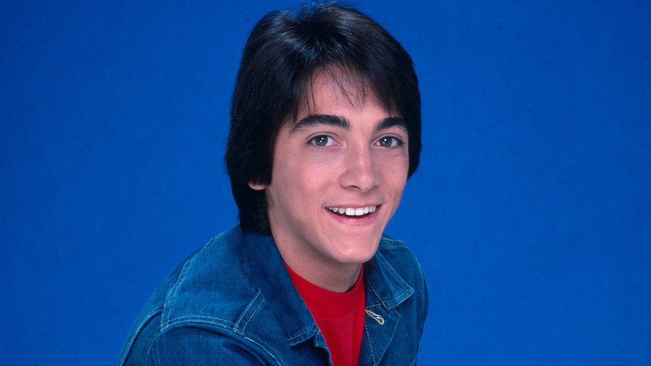 scott-baio-happy-days-blue.jpeg