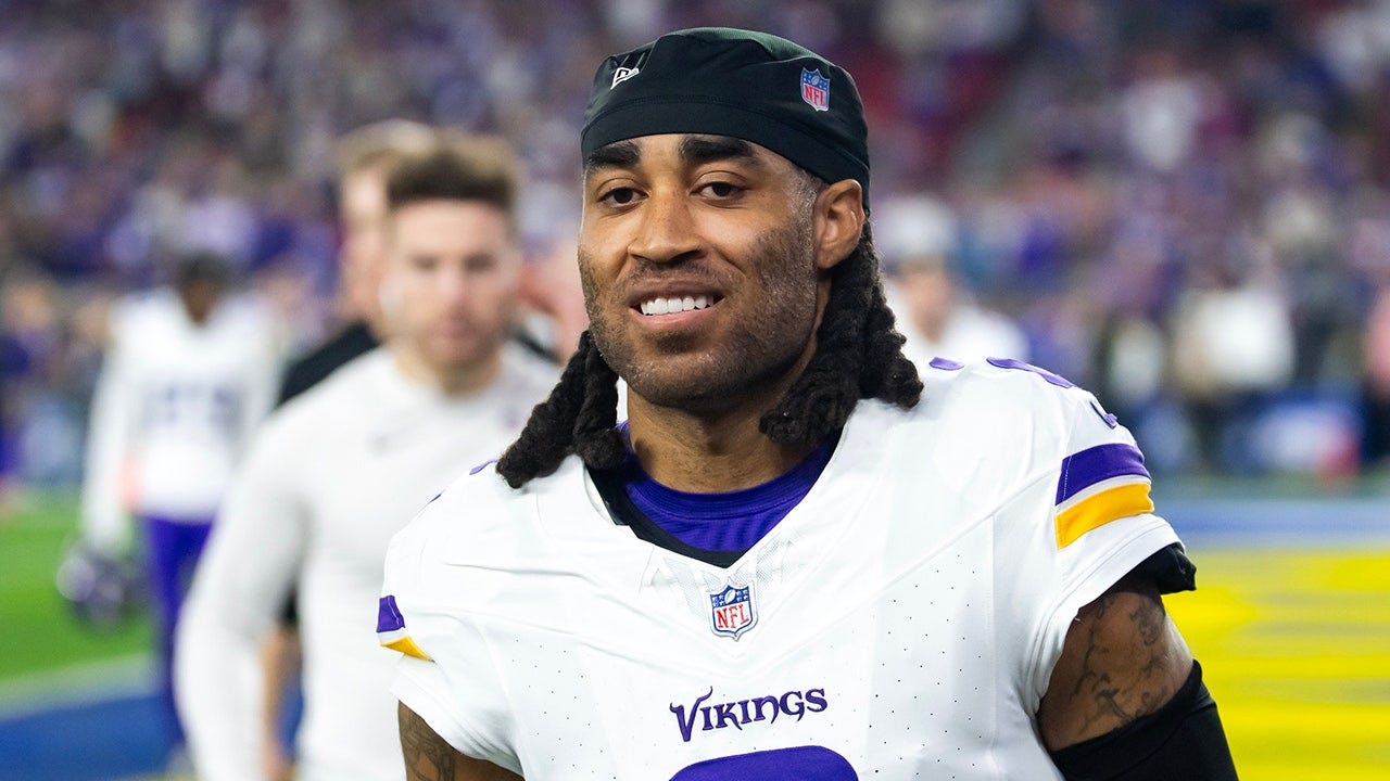 stephon-gilmore-nfc-wild-card-fox-news-003.jpeg