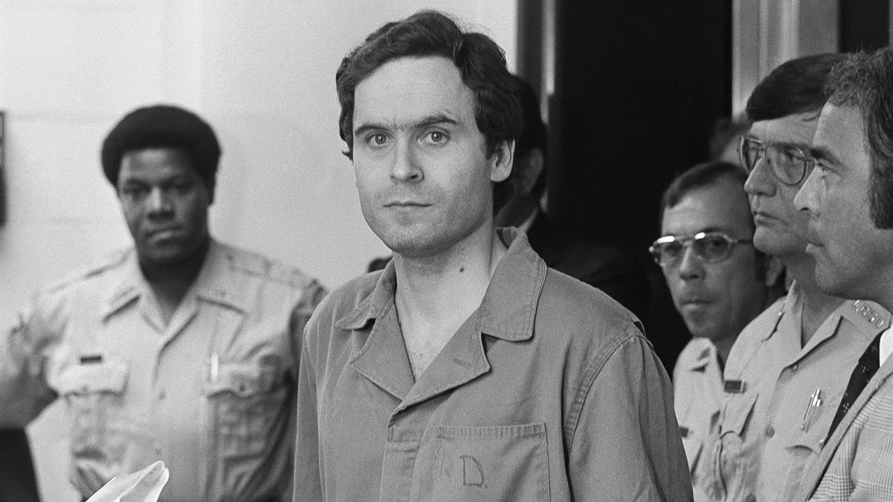 ted-bundy-court.gif