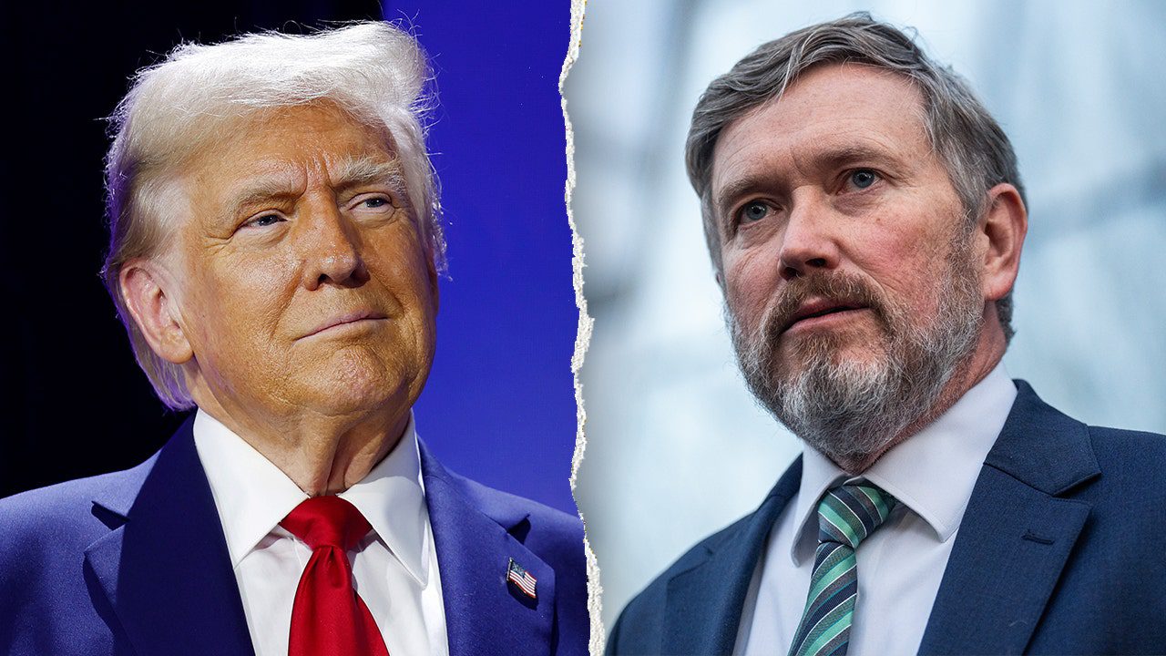 1779276252_trump-massie-split.jpg