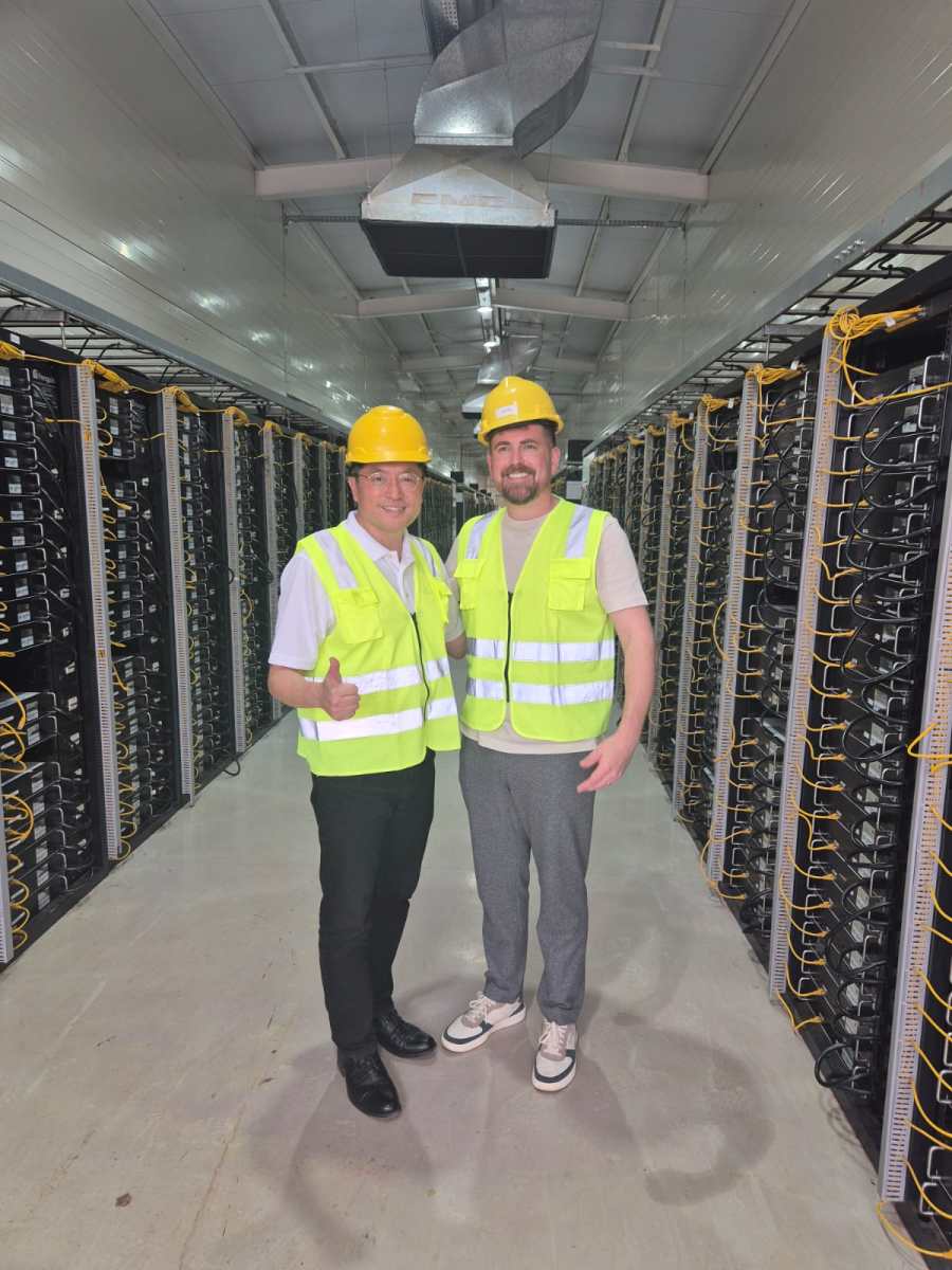 Data-Center-Visit.jpeg