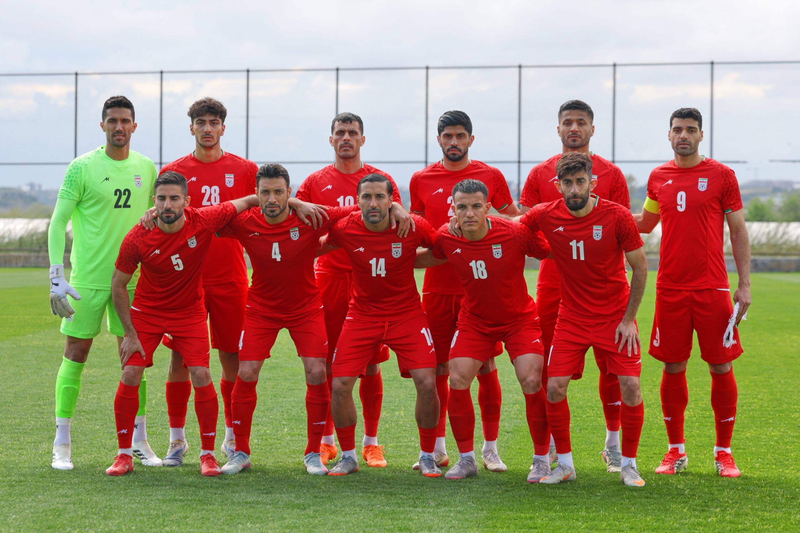 Iran-players-team-photo-scaled.jpeg