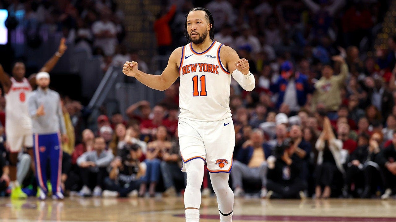 Jalen-Brunson-reacts.jpeg