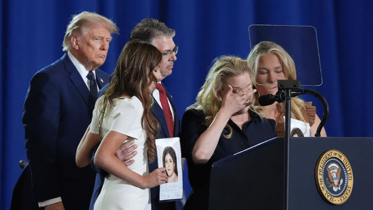 Trumpandvictimfamily.png