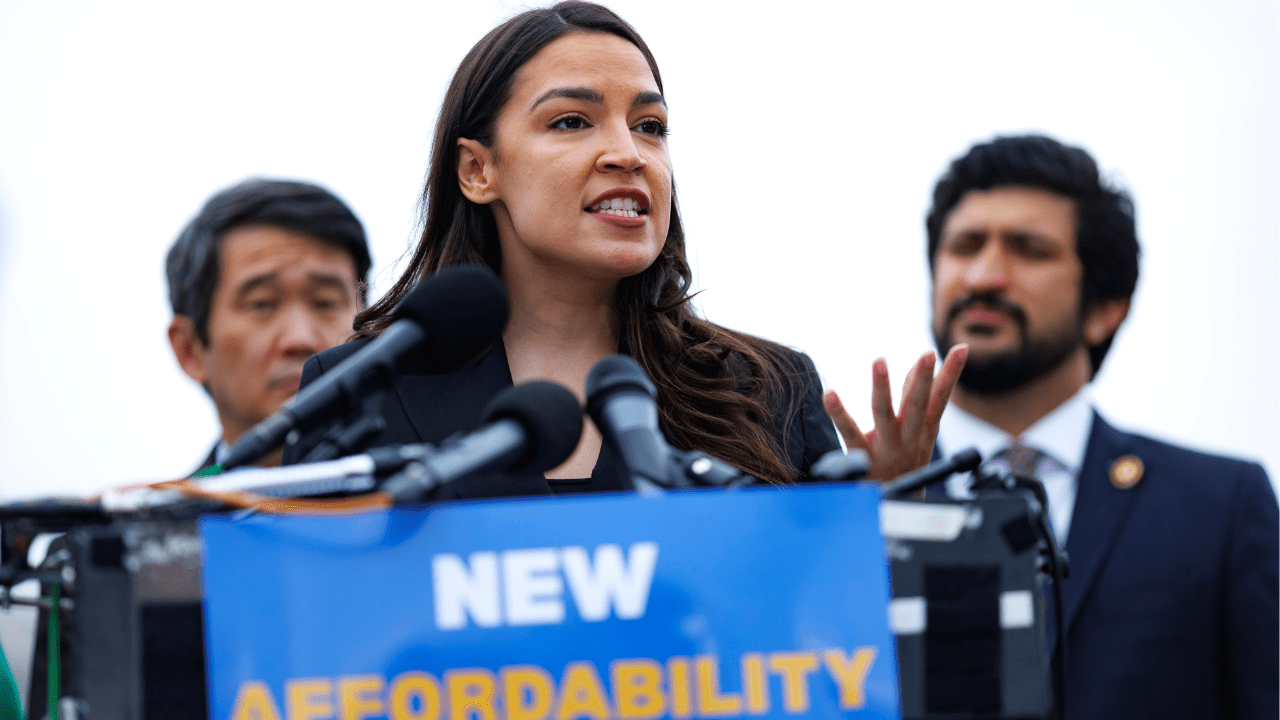 aoc-minimum-wage-press-conference.png