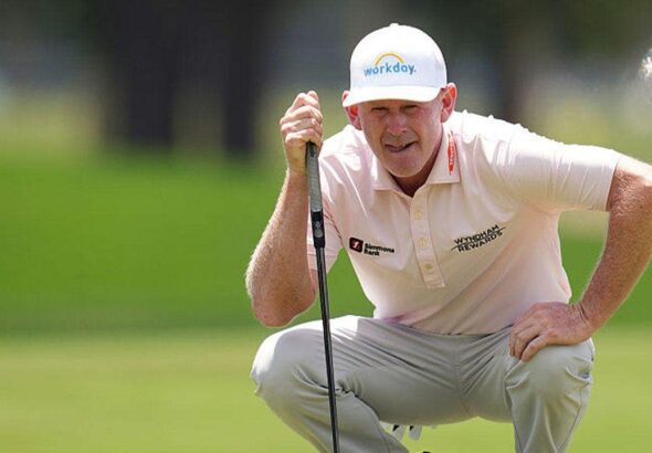 brandt-snedeker-reading-putt.jpeg