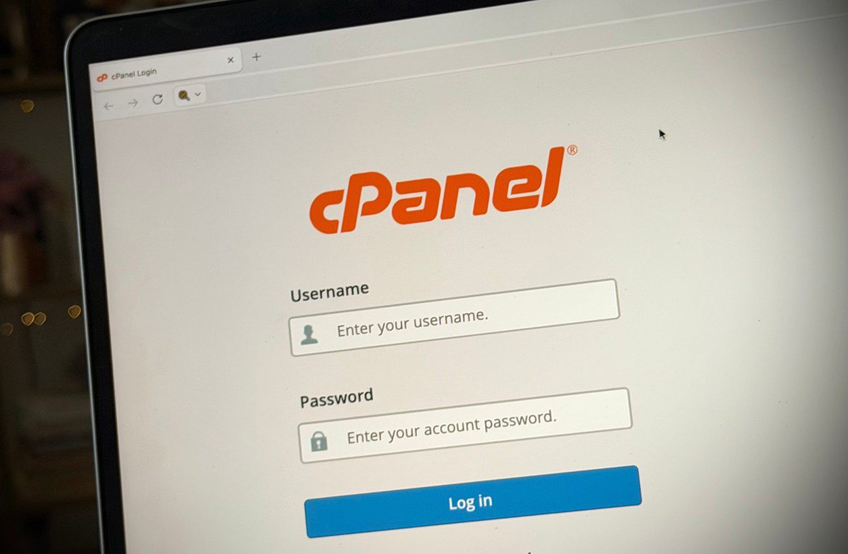 cpanel-security-flaw-bug.jpeg