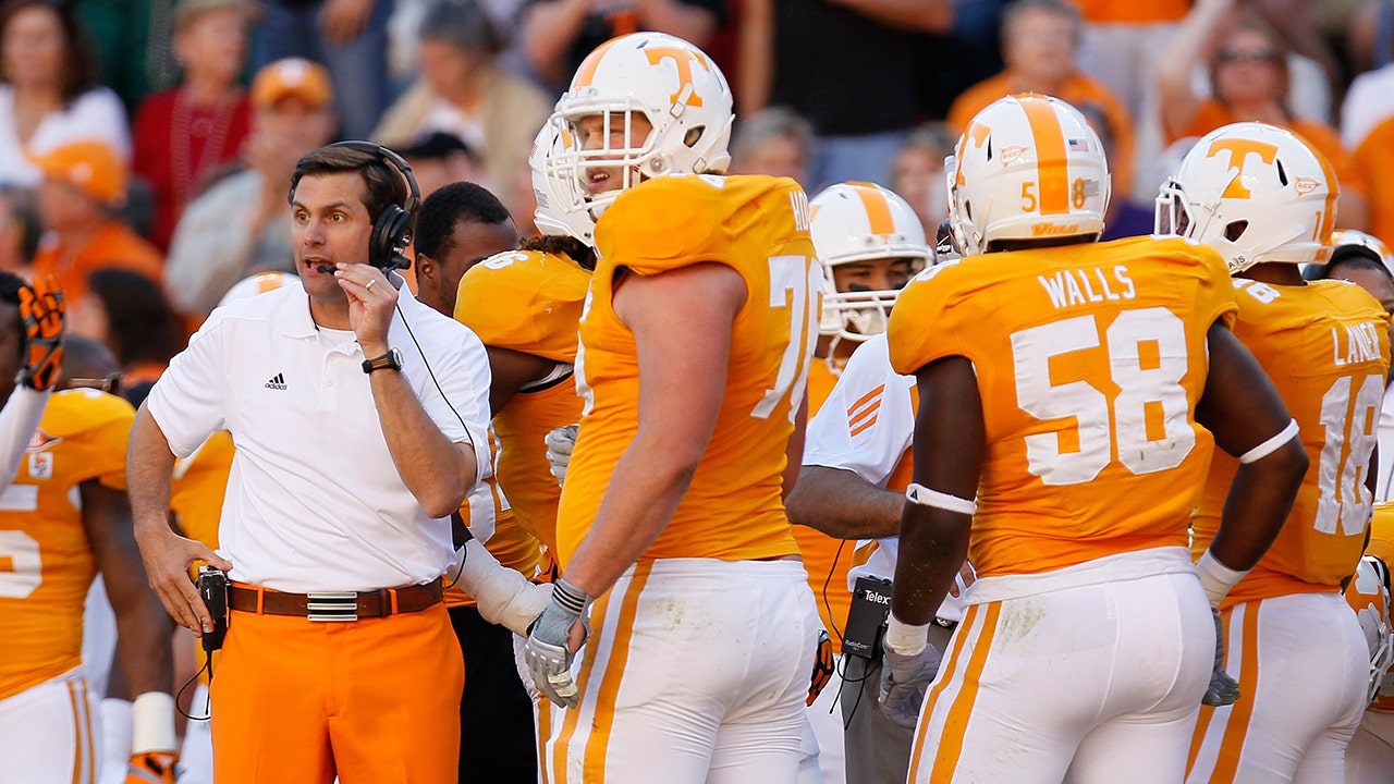 derek-dooley-ut-football.jpg