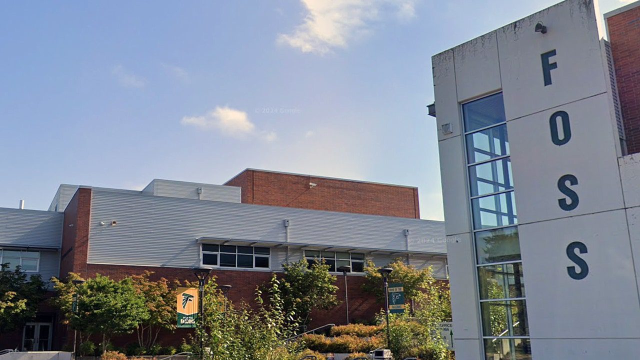 foss-high-school-fox-news-001.jpg