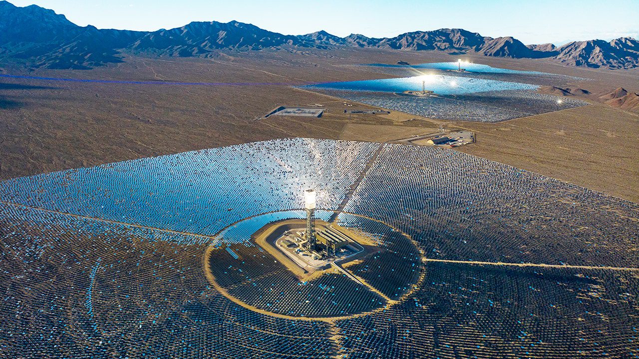 ivanpah-drone-high-getty.jpg
