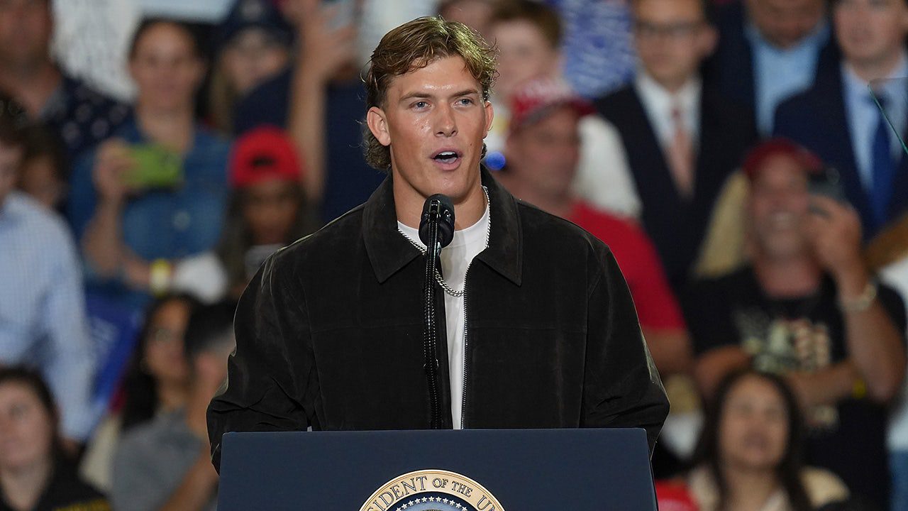 jaxson-dart-trump-suffern-new-york.jpg