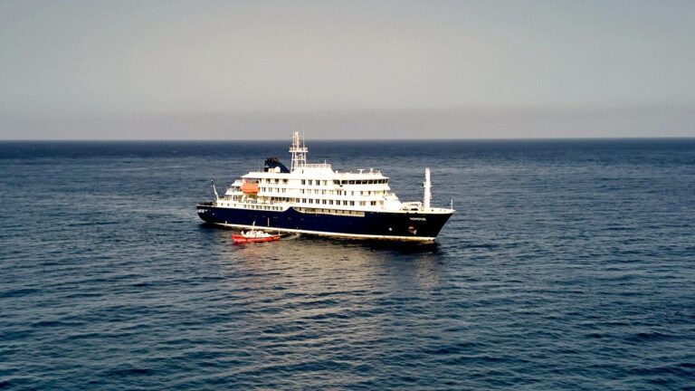 mv-hondius-cruise-ship-cape-verde-fox-news-003.jpeg
